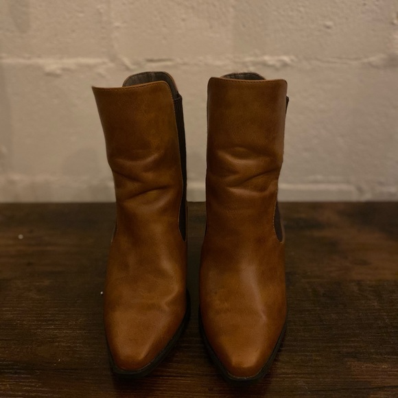 Qupid Brown booties - Picture 3 of 6